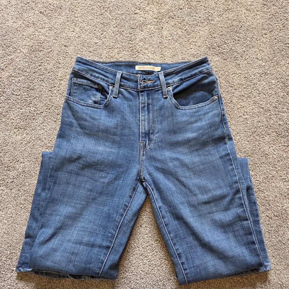 Levi's High Rise Bootcut Jeans- Women's 27